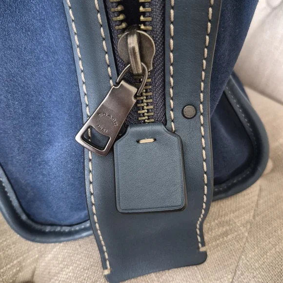 Authentic Coach Navy Blue Suede And Leather 1941 Rogue 36 Tote Bag - Picture 8 of 16